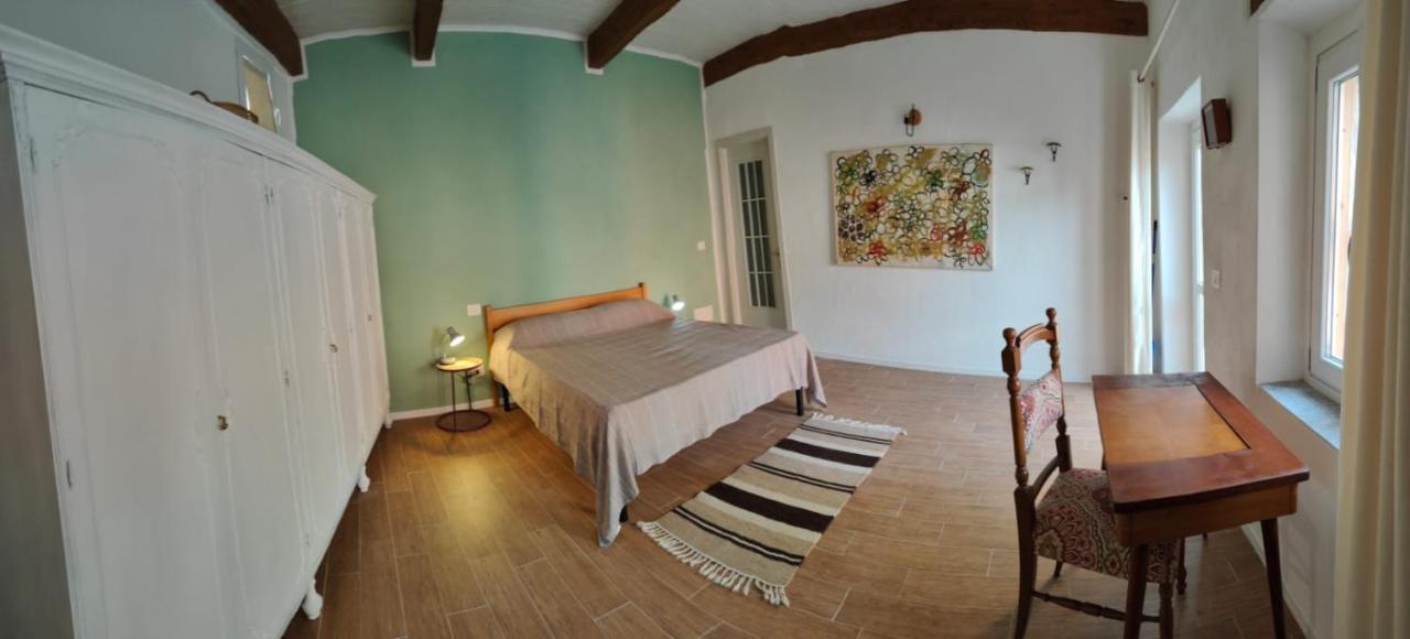 Magalocanda Stanze Sotto Al Castello Montemagno  Exteriér fotografie