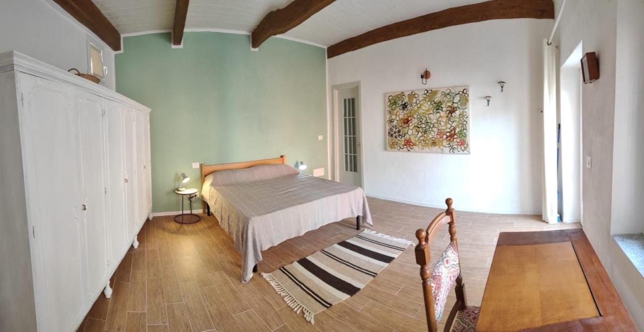 Magalocanda Stanze Sotto Al Castello Montemagno  Exteriér fotografie
